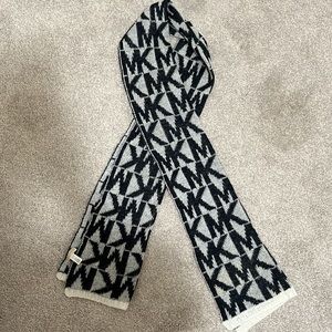 Michael Kors Scarf